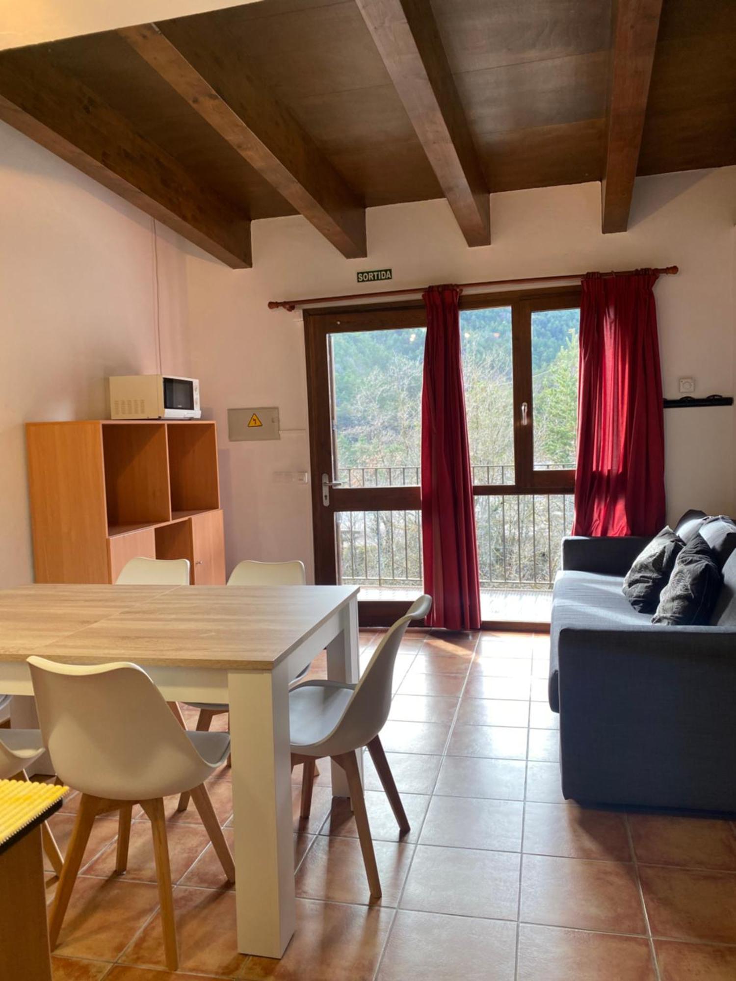 Aula Natura La Salle - Cal Cerdanyola Bagá Extérieur photo